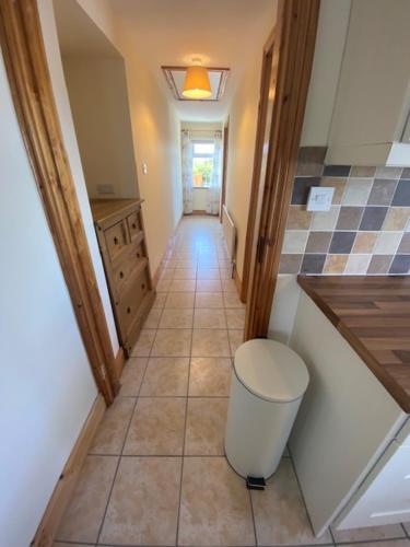 Viesnīcas āriene, JMD Lodge - Self Catering Property in the heart of The Burren between Ballyvaughan, Lisdoonvarna, Do in Kilfenora