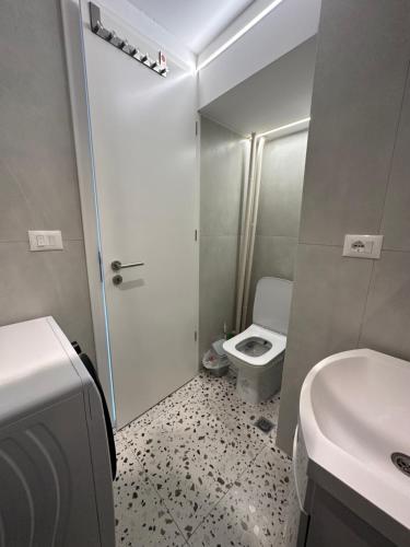 Studio Y, Gjakove (fotografie 9)