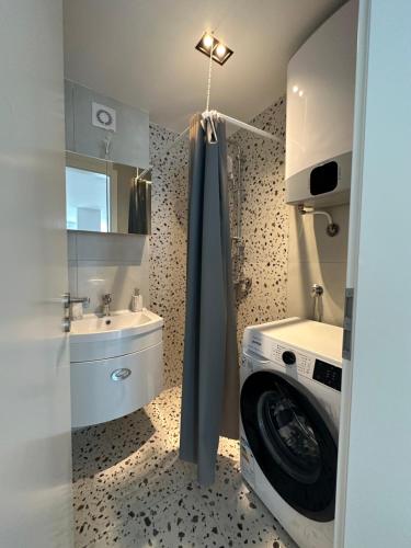 Studio Y, Gjakove (fotografie 8)