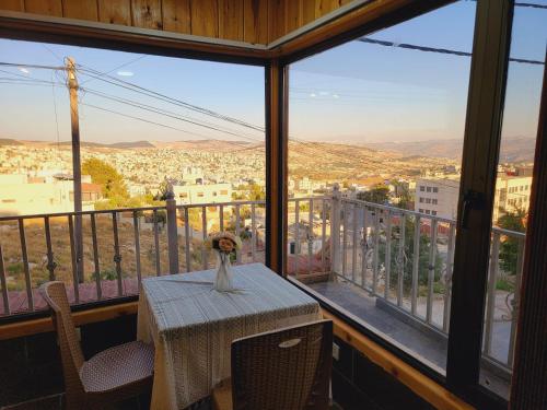 Vybavení, atoom lodge in Jerash