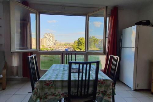 View, Montpellier: appart cozy et spacieux au centre near Ronde des Pains