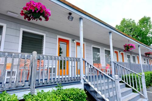 Dock House Inn – Old Orchard Beach, ME