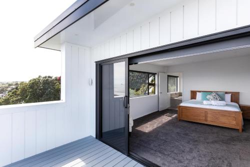 Balcony/terrace, Oakura Beach Front Apartments in Oakura