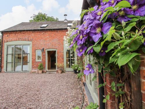 Old Coach House - Shrawardine