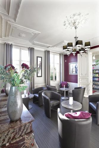 Hotel Henri IV - image 12