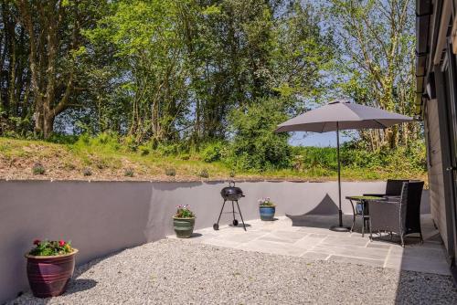 The Cabin in the Tamar Valley.