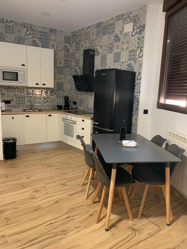 Apartamentos el Sabinar in Rillo de Gallo
