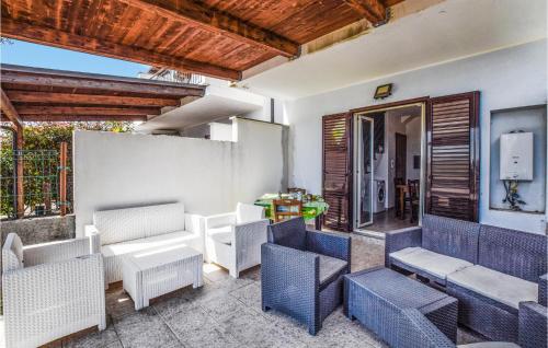  Cozy Home In Isca Marina With Wifi in Badolato