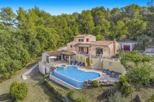 Villa Colombes - Location, gîte - Draguignan