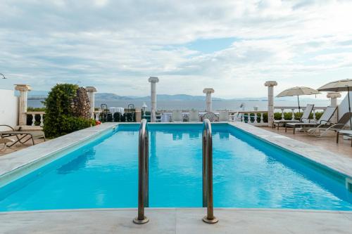 Piscina, Mistral in Aegina