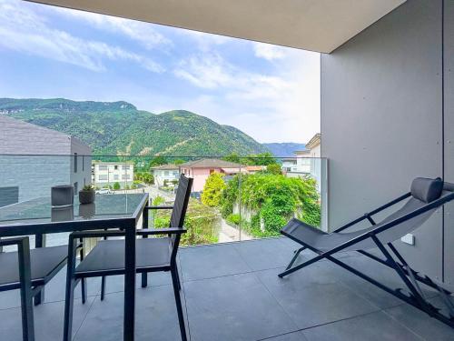  Nuovo e moderno appartamento 2 locali vicino al lago in Melano