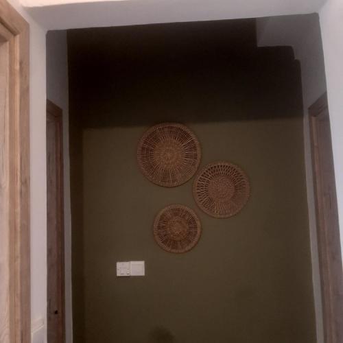 Walnut Cozy House in 古迪