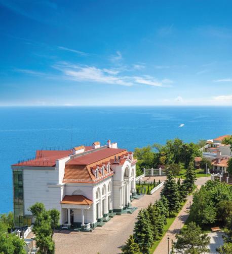 Kadorr Hotel Resort & Spa Odessa