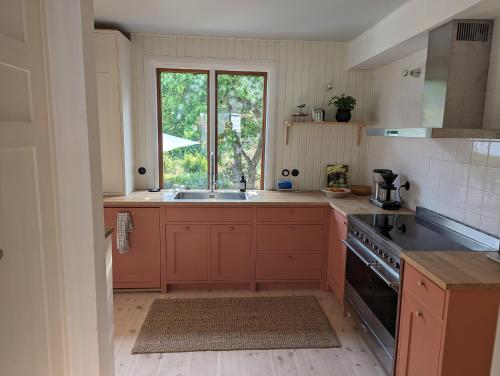 30-tals villa med närhet till centrala GBG – khách sạn tại Ugglum