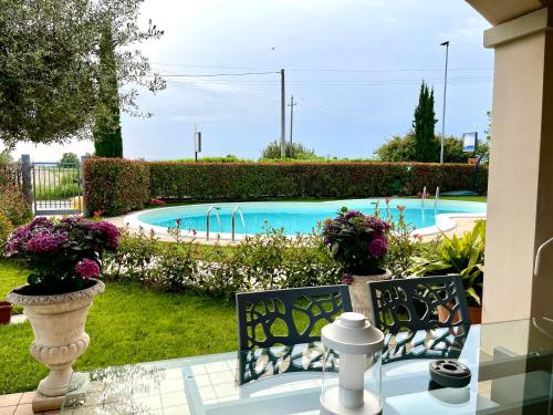 Dimora di Charme con piscina e giardino,vicina alla spiaggia - Apartment - Sirmione