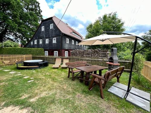 Ferienhaus Hexe mit Whirlpool, Sauna, Garten