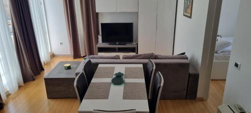 Apartment for 4, Petrcane (Peterzane) (foto 9)