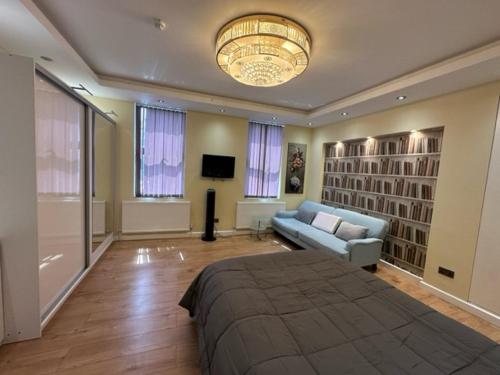 Lovely apartment near Gatwick airport
