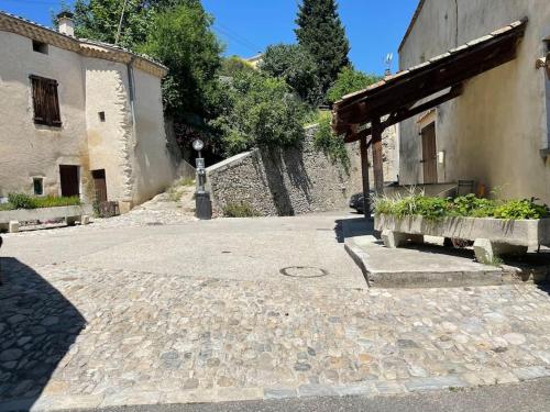 Appartement climatisé au cœur des remparts