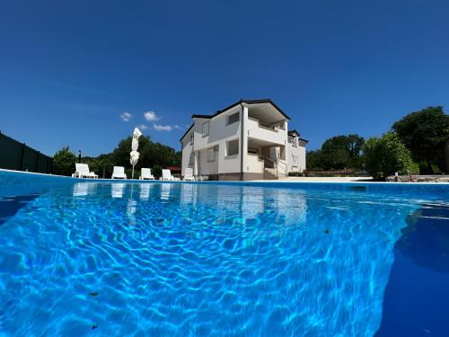 Viesnīcas āriene, Family Villa Jelena, Cista Provo in Cista Provo