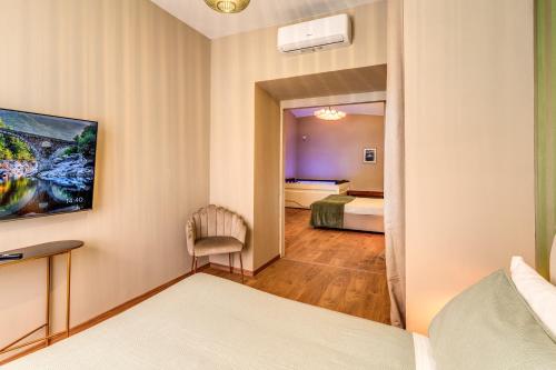 Deluxe Apartment image 8