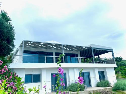 Luxury Villa set in Idyllic Cove, sunets, dolphins Nr Lefkada Villa Levanda