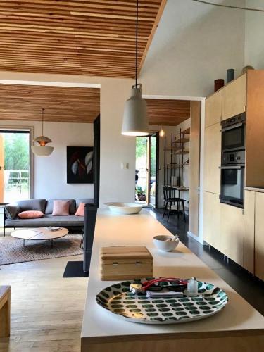 Maison Chalet design Briançon Serre Chevalier (Maison Chalet design Briancon Serre Chevalier) in Puy-Saint-Andre