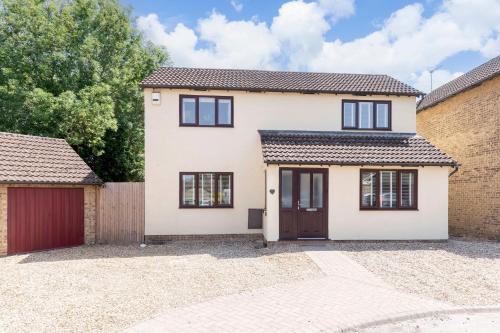 Stunning Five Bed Detached Home