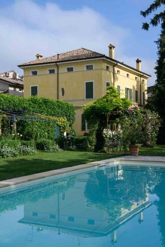 Villino di Porporano chambre d'hôte Marore