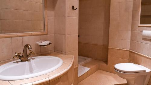 Deluxe Double Room with Bath room in Penzion Baroko