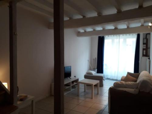 gite au village in Mourvilles-Hautes