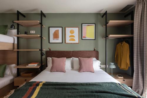 room detail thumbnail 0