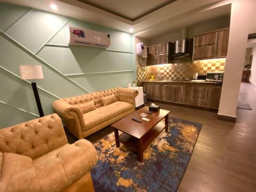 Chic Suites - 302 Beautiful One Bedroom Apartment