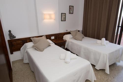 Apartamentos Mestret - image 13