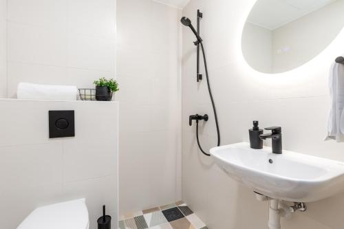 Rare Apartments - Self Check-In Miniapartments Rare Apartments - Self Check-In Miniapartments