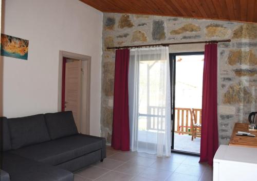 Begonvillage Tatil Evleri - Tap to explore photos
