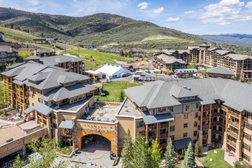 Sundial Lodge Superior 1 Bedroom by Canyons Village Rentals - image 7