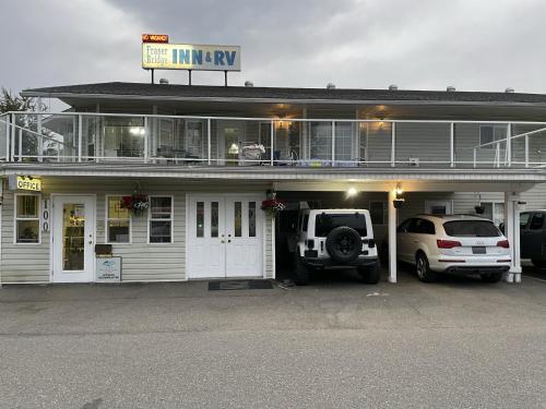 Fraser Bridge Inn in 魁斯內爾