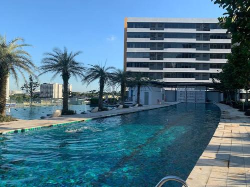 Radia Residence Bukit Jelutong, Shah Alam by Emerald in Bukit Jelutong