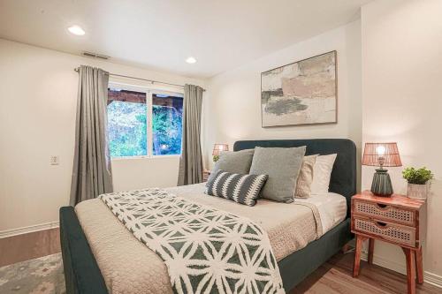 Zen & Spacious Mercer Island Home & Guest Suite
