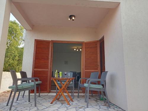 Erkély/terasz, Kuća za odmor Mira blizu Biograda na moru (Kuca za odmor Mira blizu Biograda na moru) in Donja Jagodnja