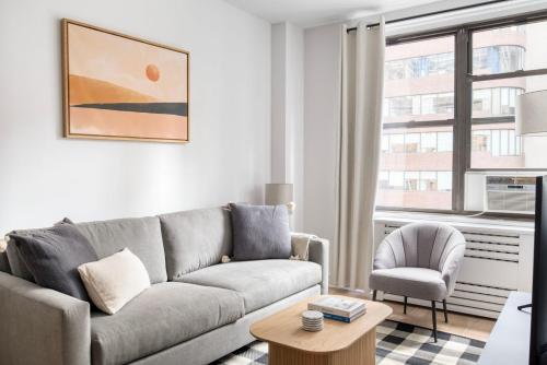 Midtown East 1br w media room nr Grand Central NYC-1169 in New York, USA