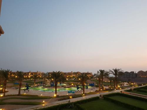 LA vista topaz, Ain Sokhna