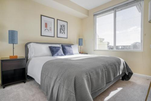San Bruno 2BR w Pool WD Gym highway access SFO-727 detail