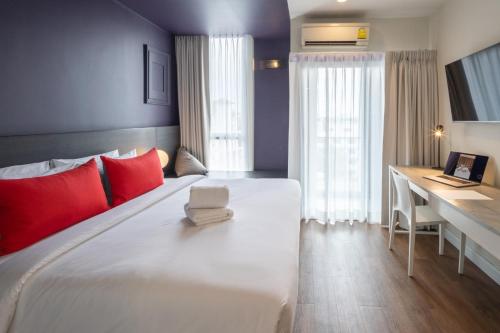 room detail thumbnail 0