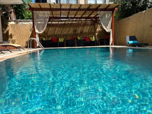 Beyaz Melek Hotel - image 3