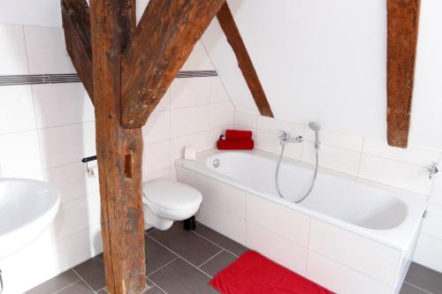 Pension Altes Burghotel - image 8