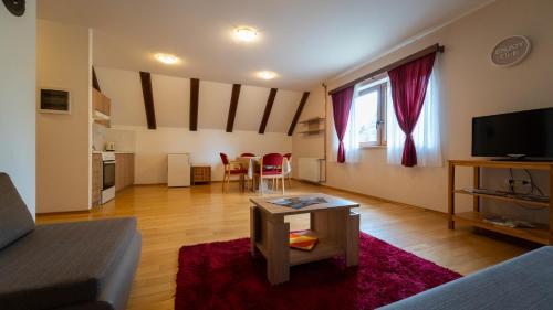Apartmani Gorica in 普洛莫斯克
