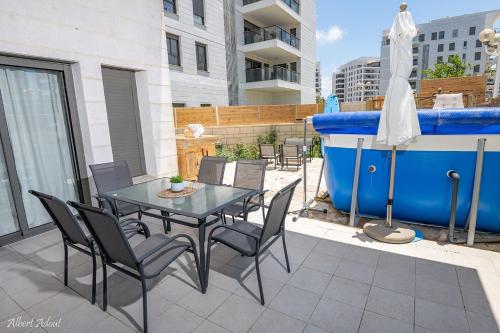 المنظر الخارجي, Paradise in Achziv Beach in Nahariya