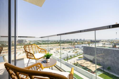 Fully Furnished I Lagoons View I District One - image 10